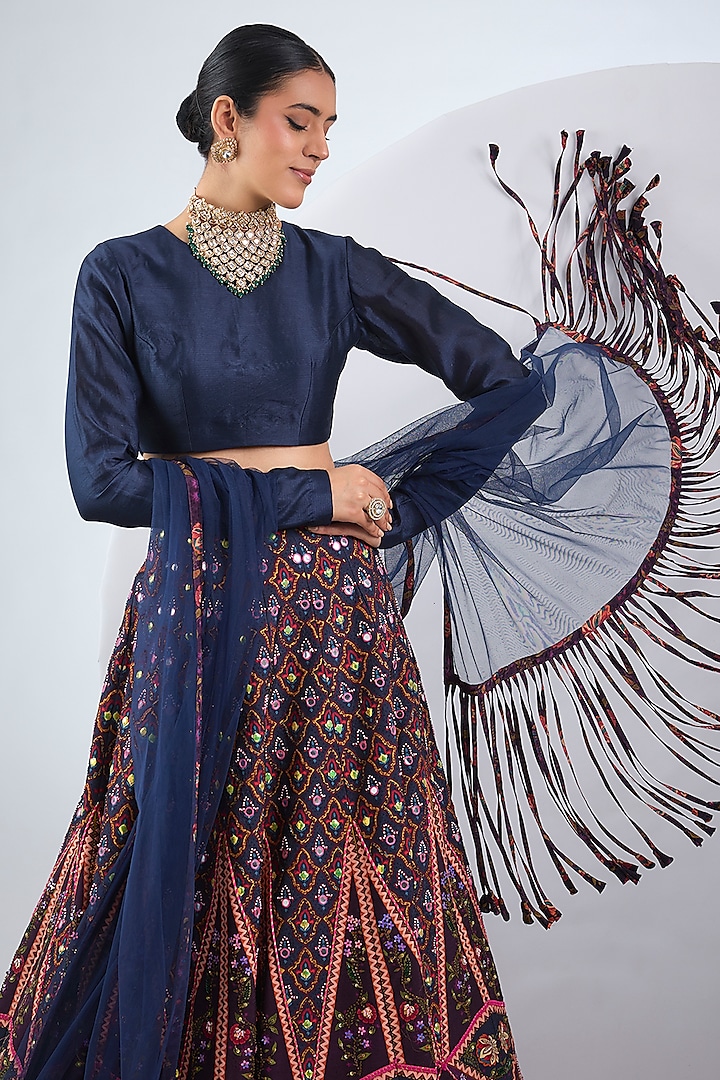 Navy Blue Raw Silk Printed & Hand Embroidered Wedding Lehenga Set by Neha Khullar at Pernia's Pop Up Shop