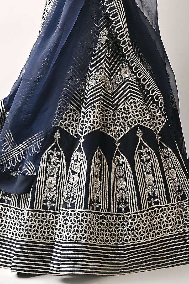 Navy Embroidered Wedding Lehenga Set by Neha khullar at Pernia's Pop Up Shop