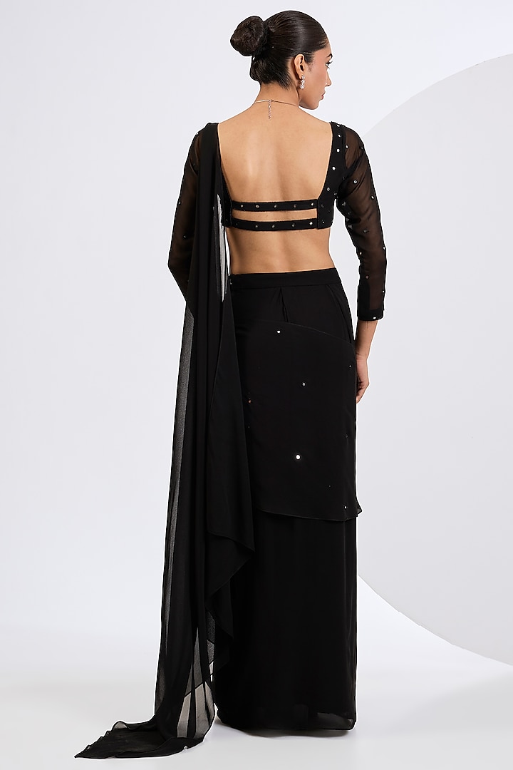 Black Viscose Georgette Pre-Draped Wedding Saree Set by Neha Khullar at Pernia's Pop Up Shop