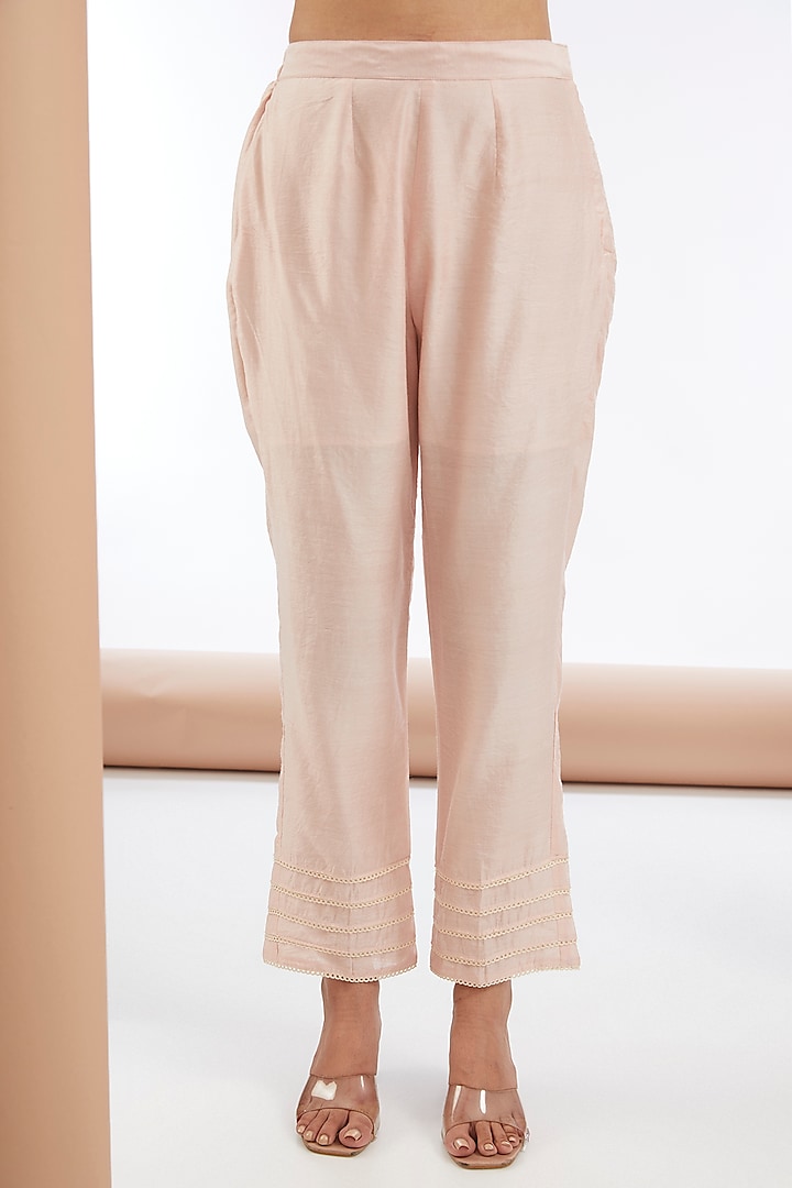 Pink Chanderi Silk Zari Embroidered Kurta Set by Neha Khullar at Pernia's Pop Up Shop