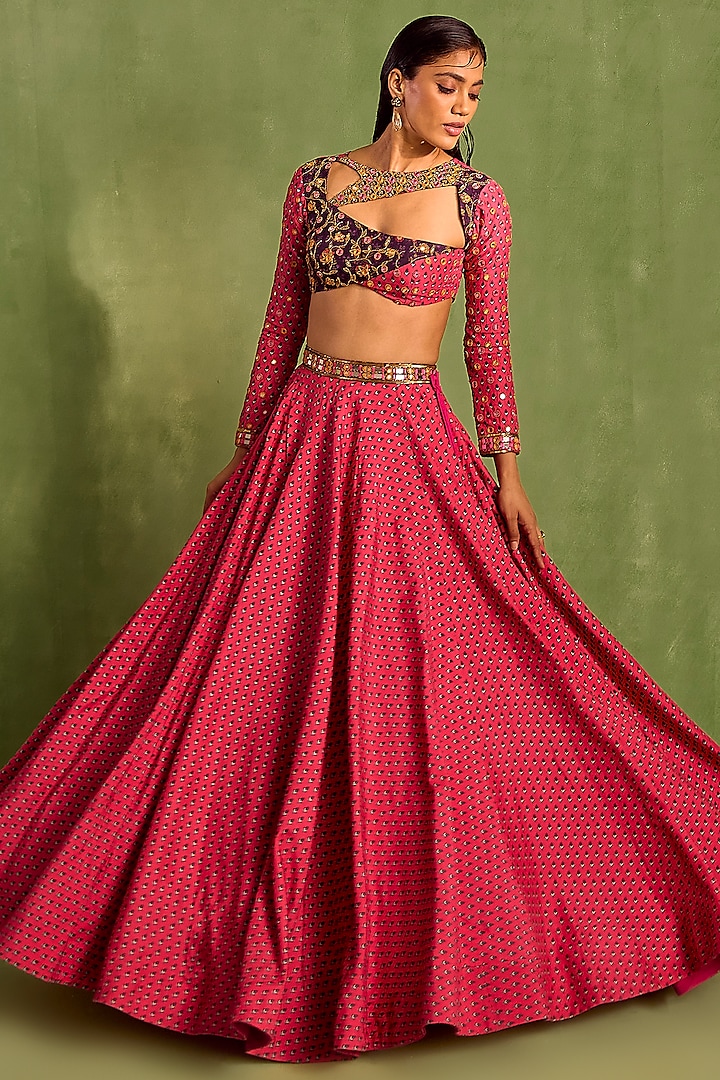 Fuchsia Viscose Raw Silk Digital Printed & Zari Hand Embroidered Wedding Lehenga Set by Neha khullar at Pernia's Pop Up Shop
