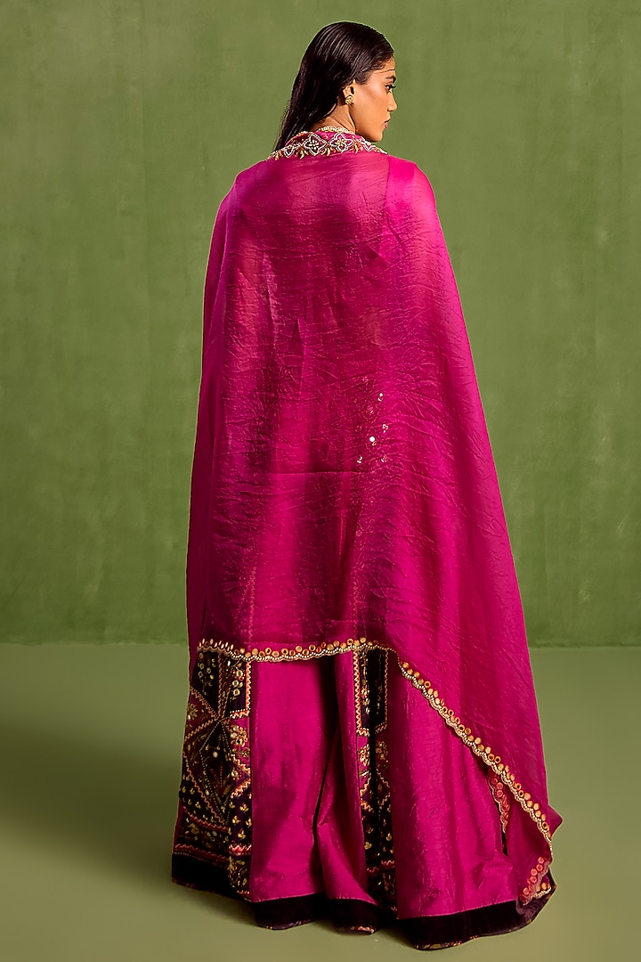 Fuchsia Viscose Raw Silk Digital Printed & Dabka Hand Embroidered Wedding Sharara Set by Neha khullar at Pernia's Pop Up Shop