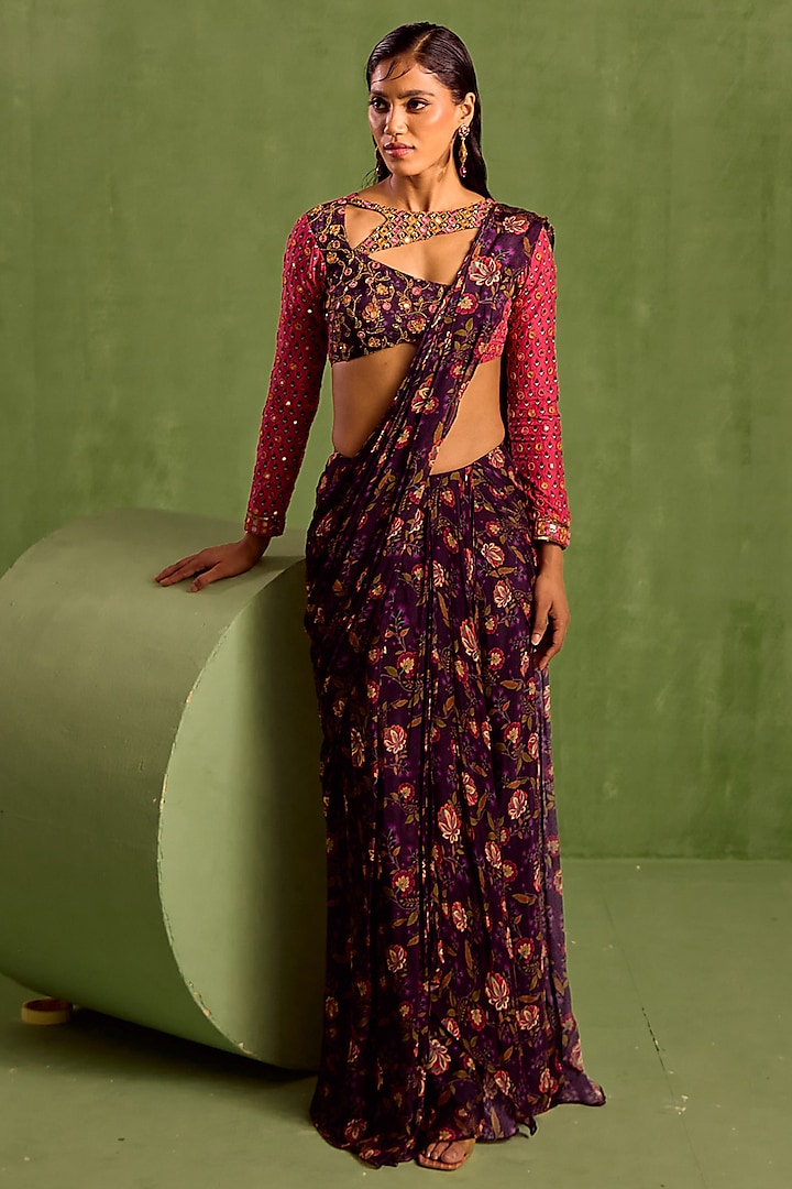 Purple Chanderi Silk & Organza Printed Pre-Draped Saree Set by Neha Khullar at Pernia's Pop Up Shop