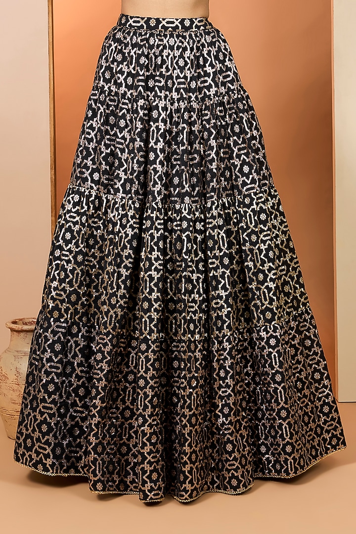 Black Banarasi Chanderi Wedding Lehenga Set by Neha khullar at Pernia's Pop Up Shop