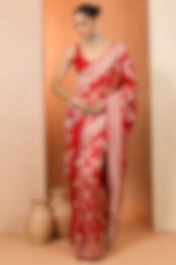 Red Pure Katan Silk Wedding Saree Set by Neha khullar at Pernia's Pop Up Shop