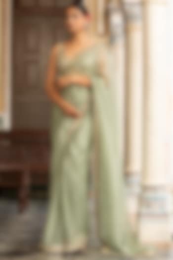 Green Pure Organza Mirror Embroidered Wedding Saree Set by Neha khullar at Pernia's Pop Up Shop