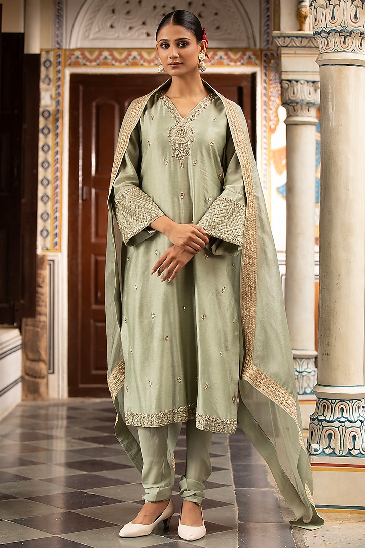 Green Pure Silk Chanderi Mirror Embroidered Kurta Set by Neha khullar at Pernia's Pop Up Shop