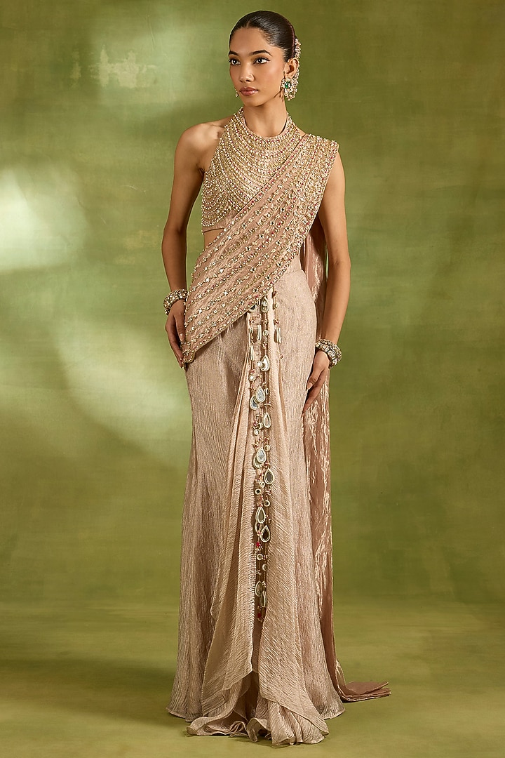 Pink Crinkled Tissue Draped Wedding Saree Set by Neha Khullar at Pernia's Pop Up Shop