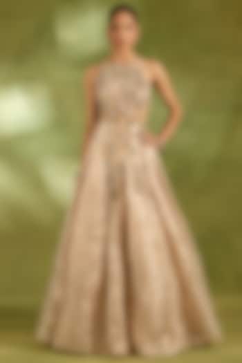 Ivory Tissue Zari Embroidered Wedding Lehenga Set by Neha Khullar at Pernia's Pop Up Shop