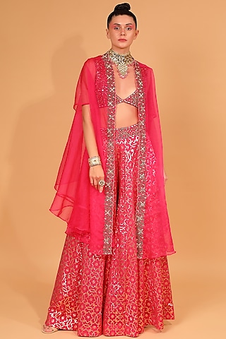 Fuchsia Embroidered Cape Set by Neha khullar