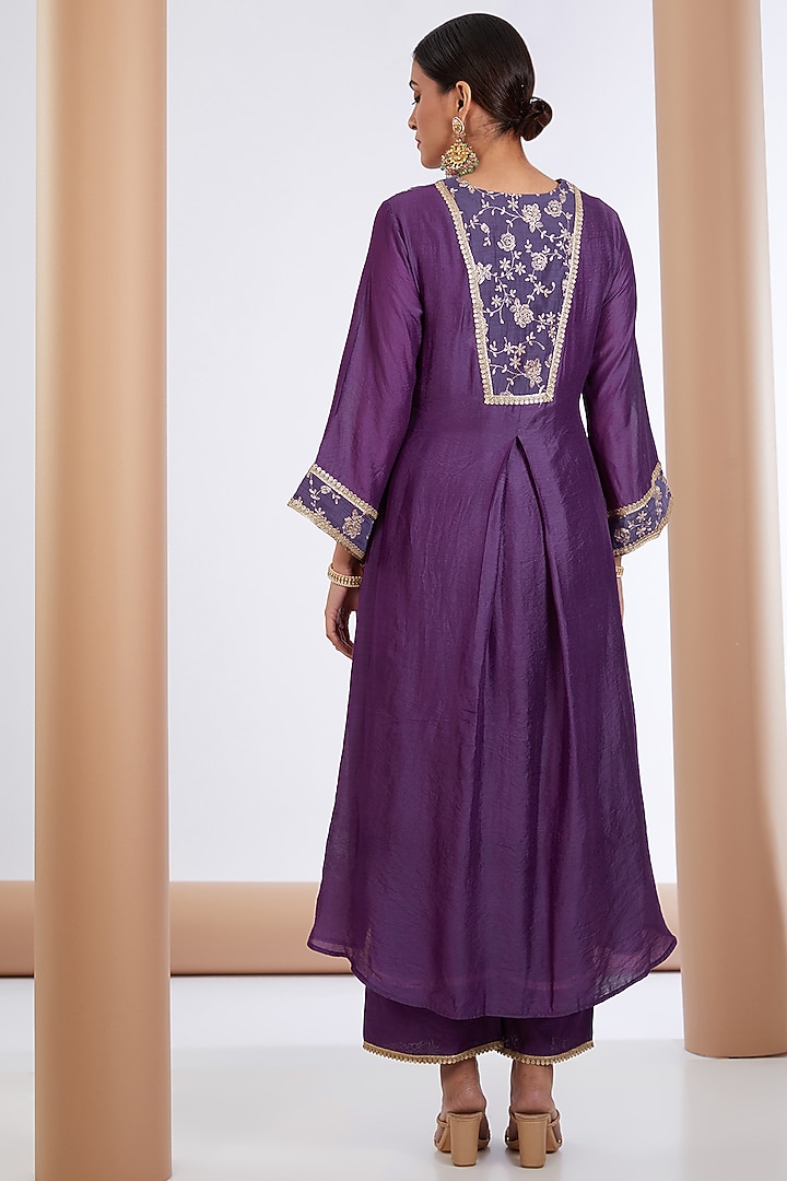 Purple Chanderi Silk Kurta Set by Neha khullar at Pernia's Pop Up Shop