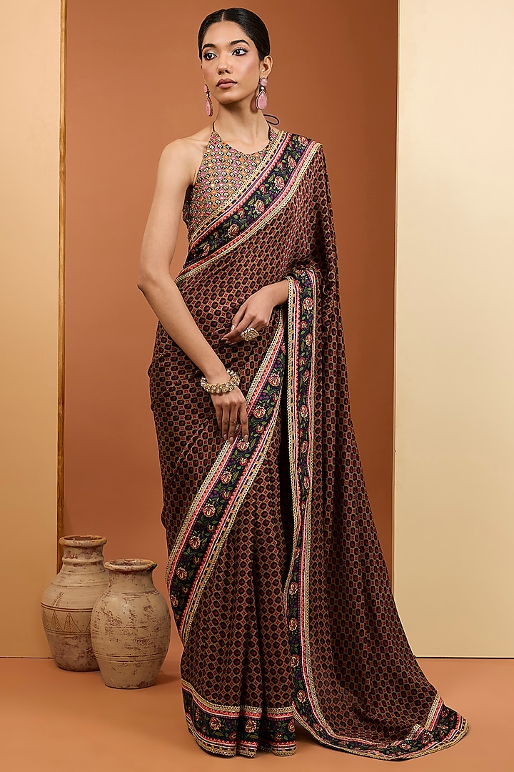 Black Viscose Chiffon Digital Printed Saree Set by Neha Khullar at Pernia's Pop Up Shop