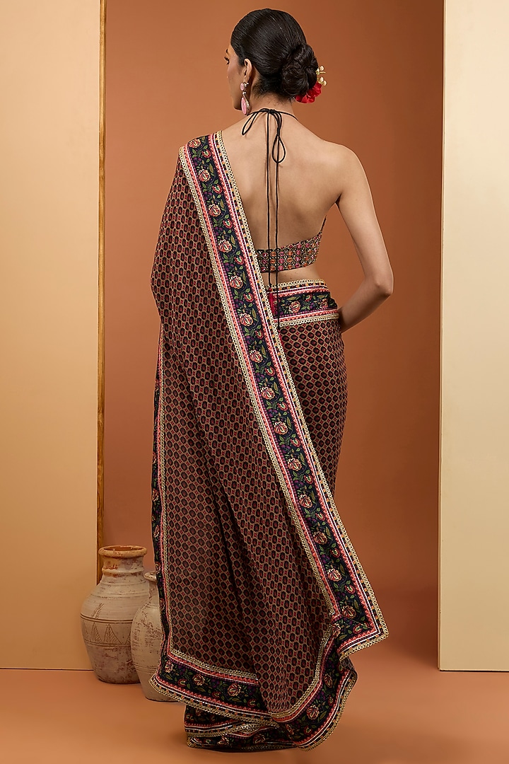 Black Viscose Chiffon Digital Printed Wedding Saree Set by Neha Khullar at Pernia's Pop Up Shop