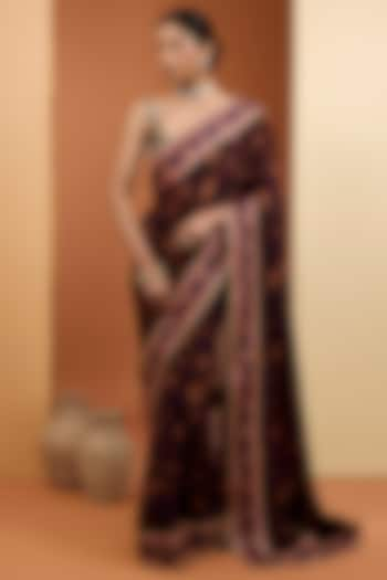 Purple Viscose Organza Digital Printed Pre-Draped Saree Set by Neha Khullar at Pernia's Pop Up Shop