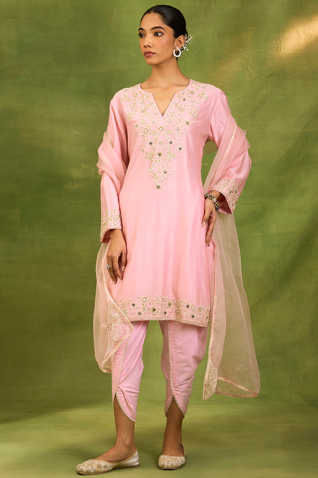 Neha khullar Pink Chanderi Silk Sequin Embroidered Kurta Set