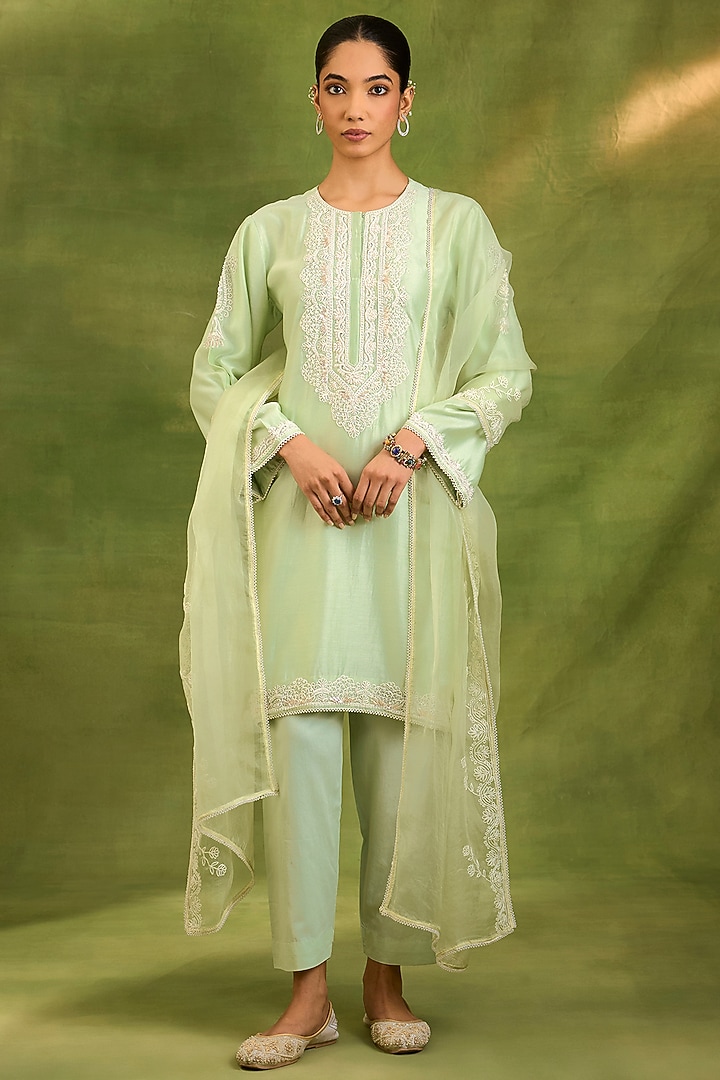 Mint Green Chanderi Silk Sequin Embroidered Kurta Set by Neha khullar at Pernia's Pop Up Shop