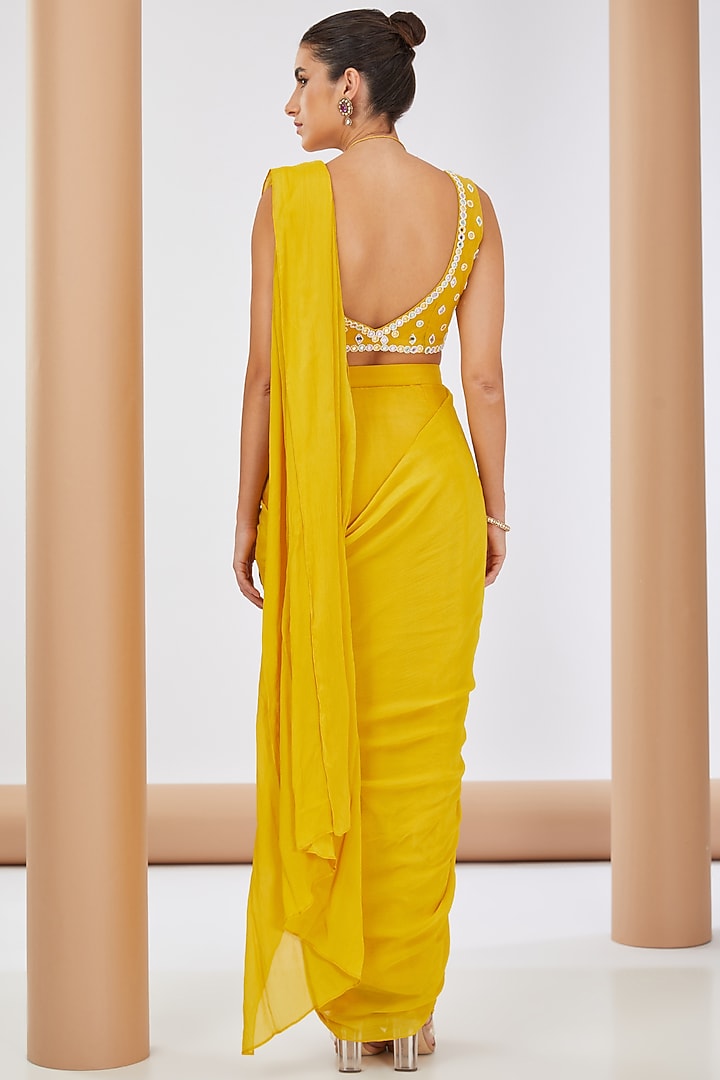 Yellow Chiffon Pre-Draped Wedding Saree Set by Neha Khullar at Pernia's Pop Up Shop