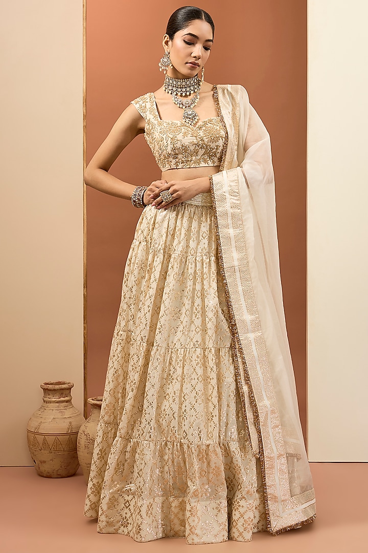 Ivory Banarasi Chanderi Embroidered Wedding Lehenga Set by Neha khullar at Pernia's Pop Up Shop