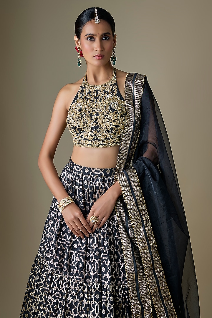 Black Banarasi Chanderi Geometric Printed Wedding Lehenga Set by Neha khullar at Pernia's Pop Up Shop