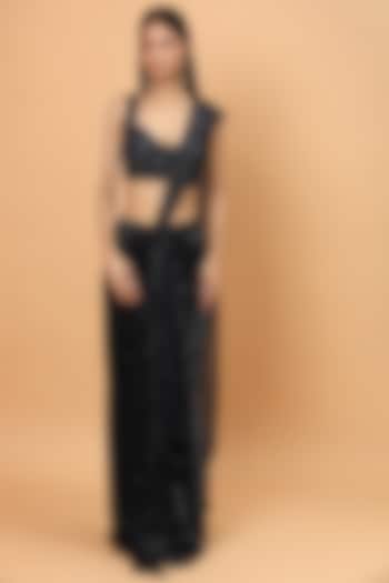 Navy Blue Embroidered Pre-Draped Wedding Saree Set by Neha Khullar at Pernia's Pop Up Shop