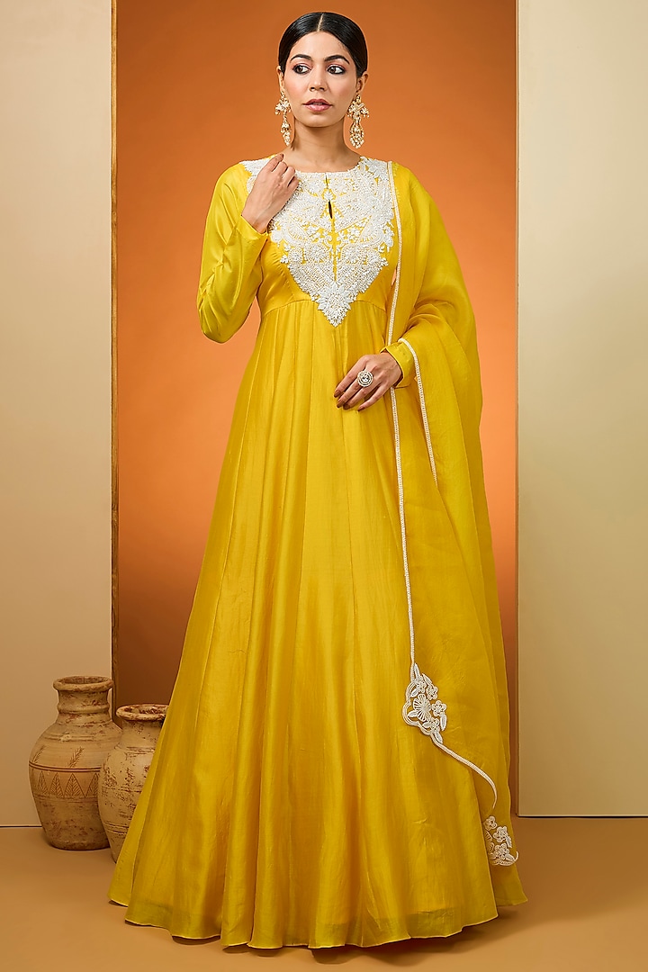 Yellow Silk Chanderi & Pure Silk Hand Embroidered Anarkali Set by Neha Khullar at Pernia's Pop Up Shop