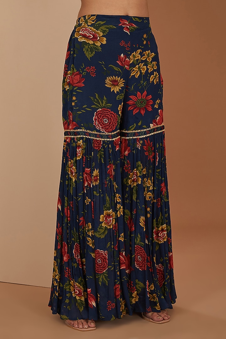 Blue Viscose Chinon & Mul Digital Printed Kurta Set by Neha khullar at Pernia's Pop Up Shop