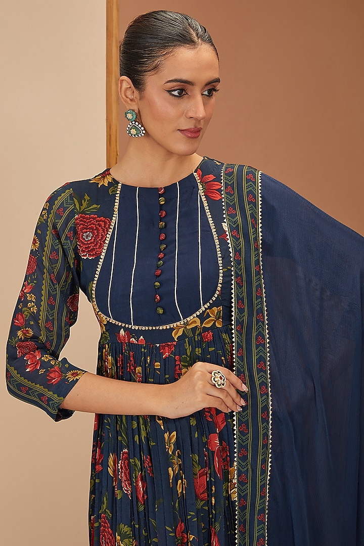 Blue Viscose Chinon & Mul Digital Printed Short Kurta Set by Neha khullar at Pernia's Pop Up Shop
