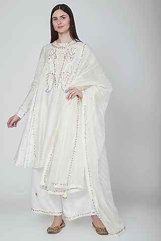 White Zari Hand Embroidered Kurta Set by Neha & Tarun