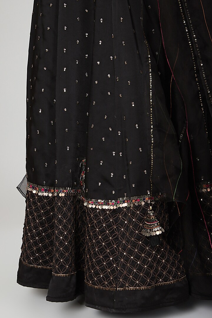 Black Aari Embroidered Wedding Lehenga Set by Neha & Tarun at Pernia's Pop Up Shop