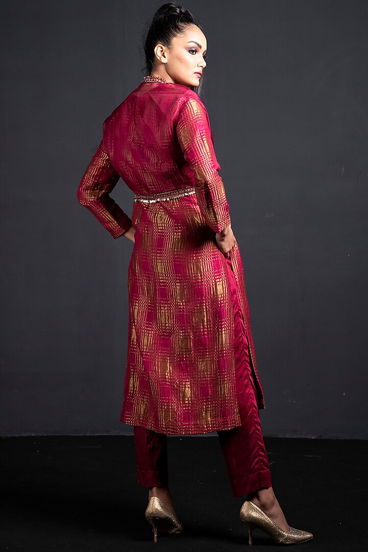 Wine Embroidered Kurta Set by Neha & Tarun at Pernia's Pop Up Shop