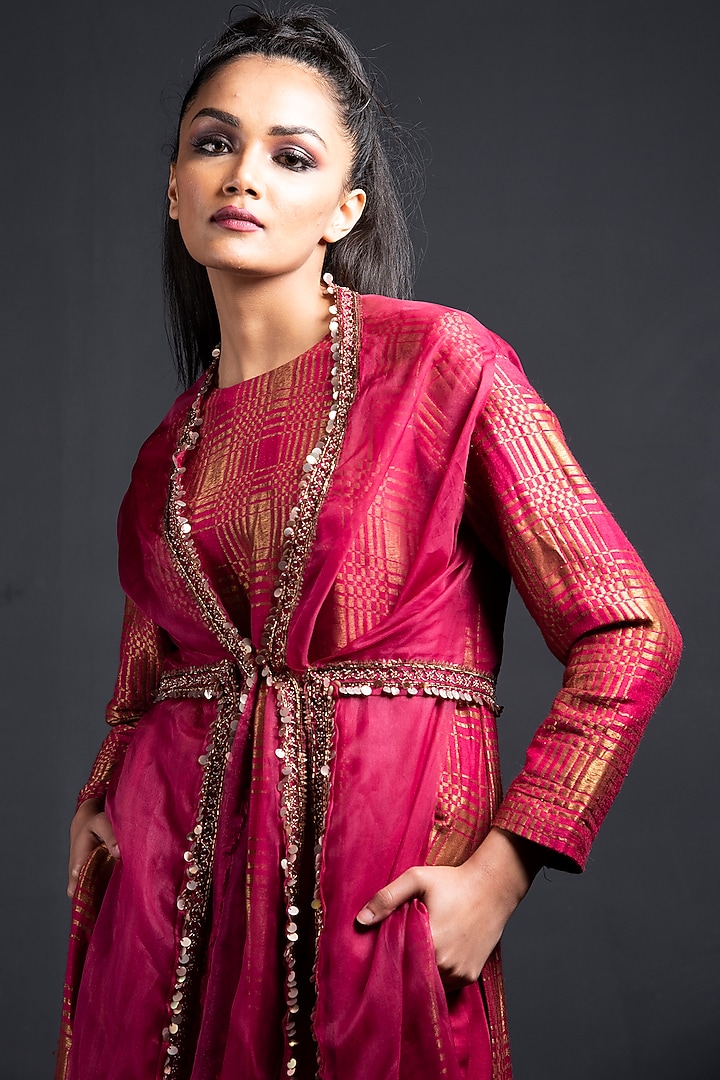 Wine Embroidered Kurta Set by Neha & Tarun at Pernia's Pop Up Shop