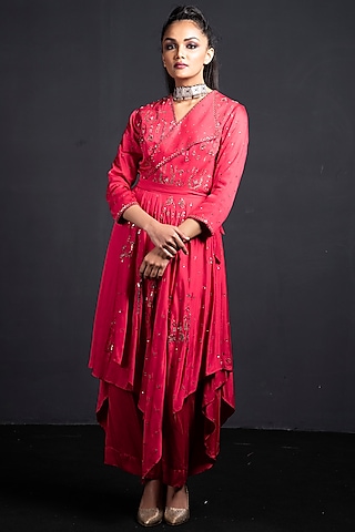 Coral Embroidered Kurta Set by Neha & Tarun
