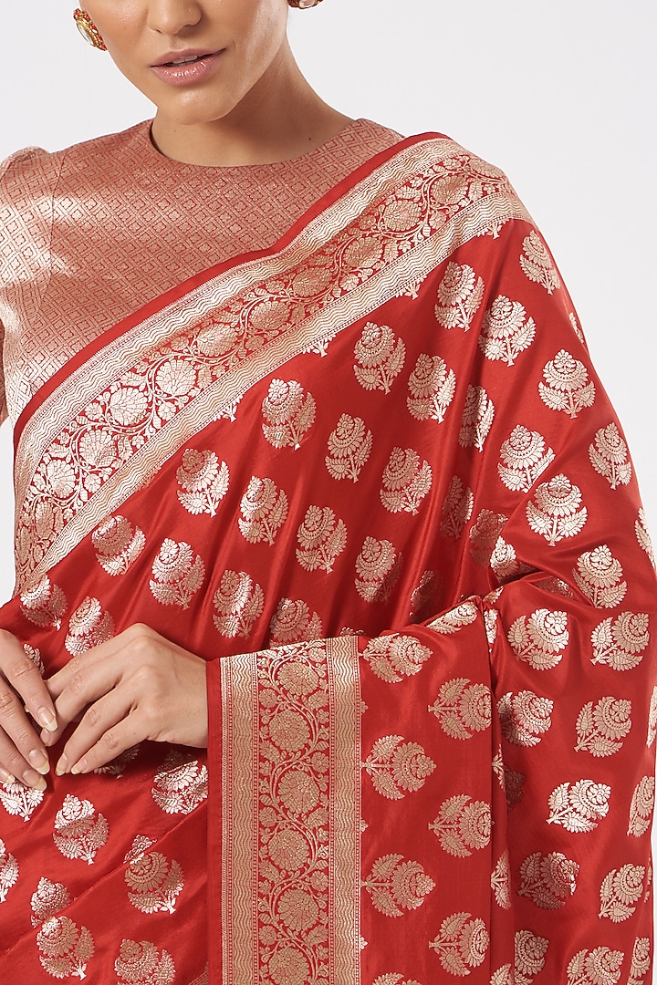 Red Pure Katan Silk Zari Embroidered Wedding Saree Set by Neha & Tarun at Pernia's Pop Up Shop