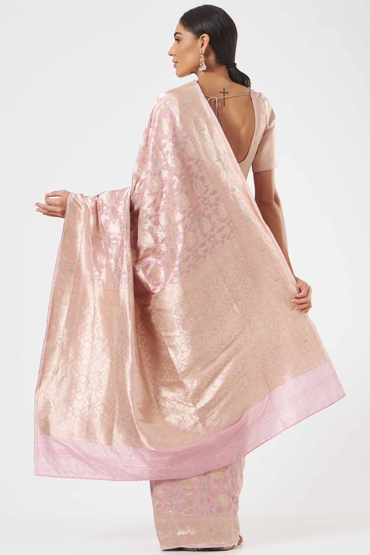 Handloom Weaving Silk Base Baby Pink Saree