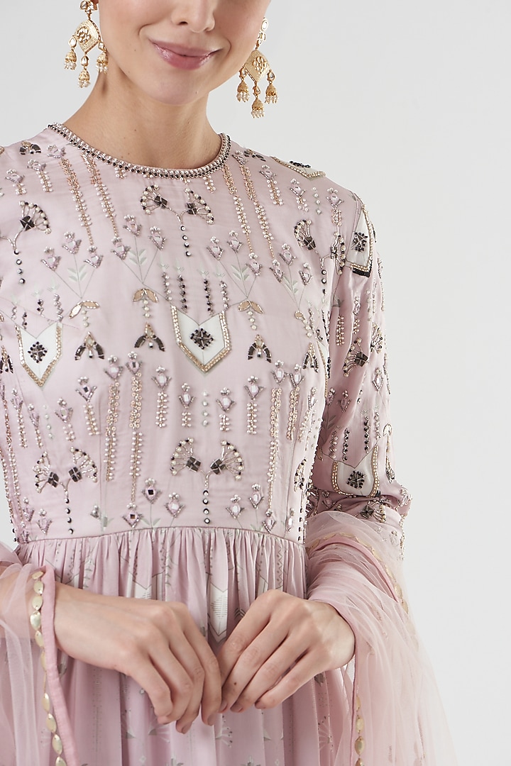 Blush Pink Printed Kurta Set by Neha & Tarun at Pernia's Pop Up Shop