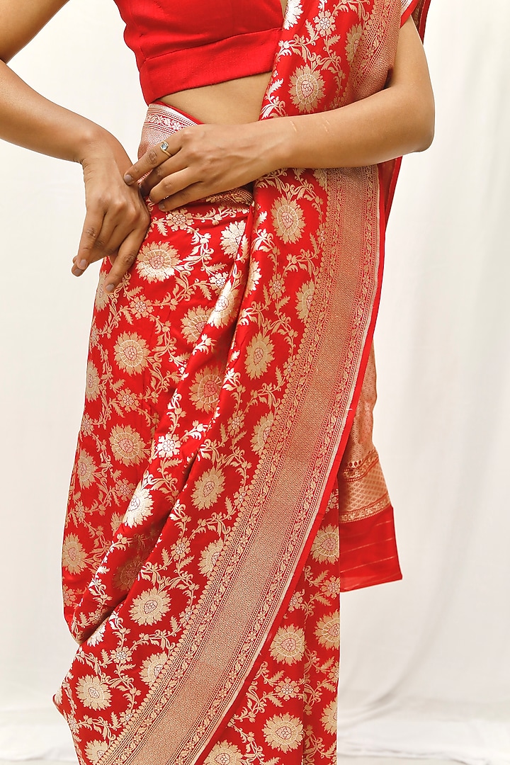 Red Pure Katan Silk Jaal Work Wedding Saree Set by Neha & Tarun at Pernia's Pop Up Shop