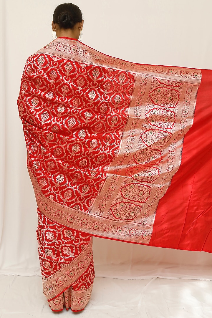 Red Pure Katan Upada Silk Jaal Work Wedding Saree Set by Neha & Tarun at Pernia's Pop Up Shop