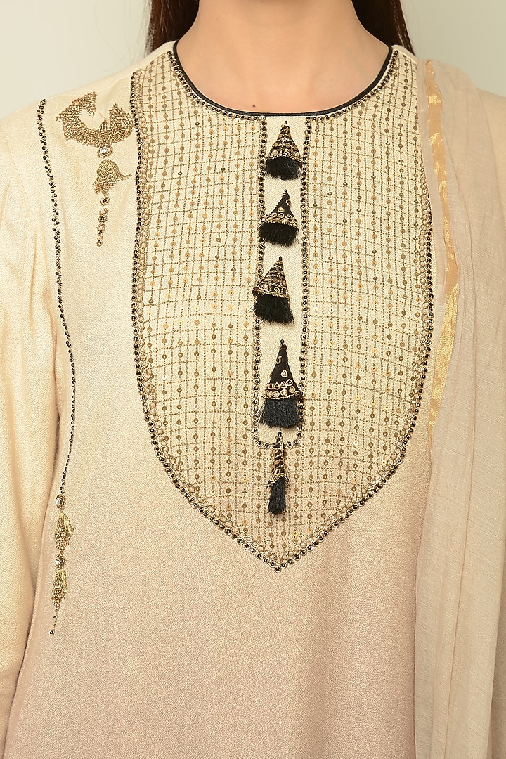Black Ombre Embroidered Kurta Set by Neha & Tarun at Pernia's Pop Up Shop
