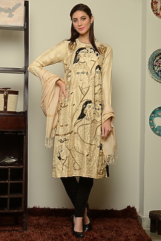 Gold Hand Embroidered Kurta Set by Neha & Tarun