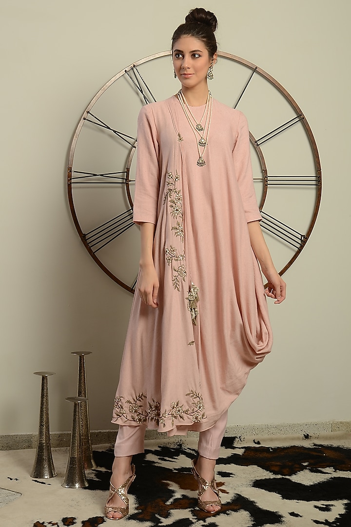 Baby Pink Embroidered Kurta With Pants by Neha & Tarun