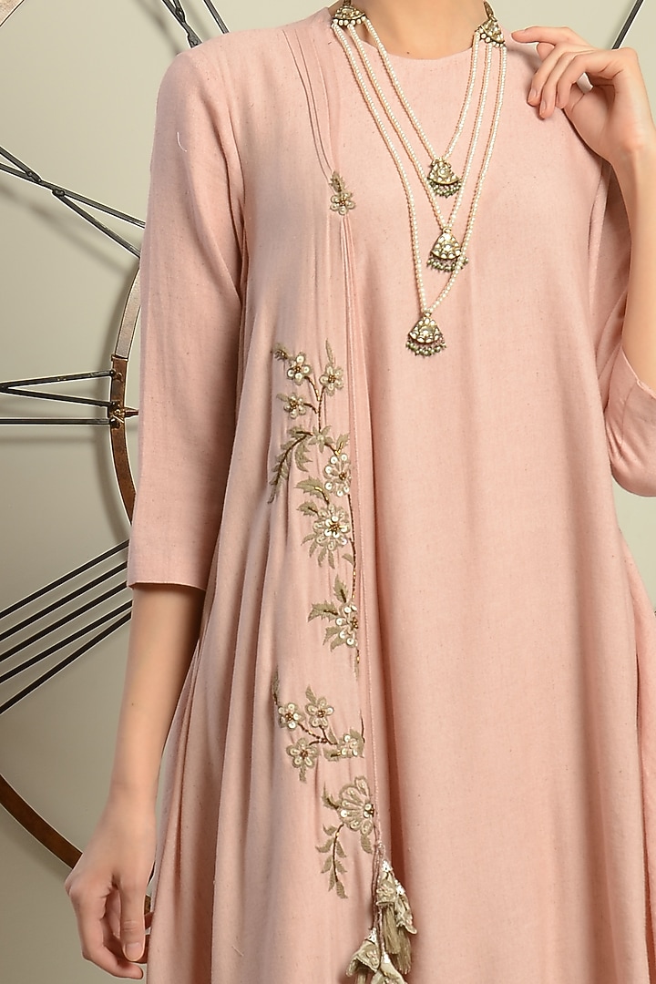 Baby Pink Embroidered Kurta With Pants by Neha & Tarun at Pernia's Pop Up Shop