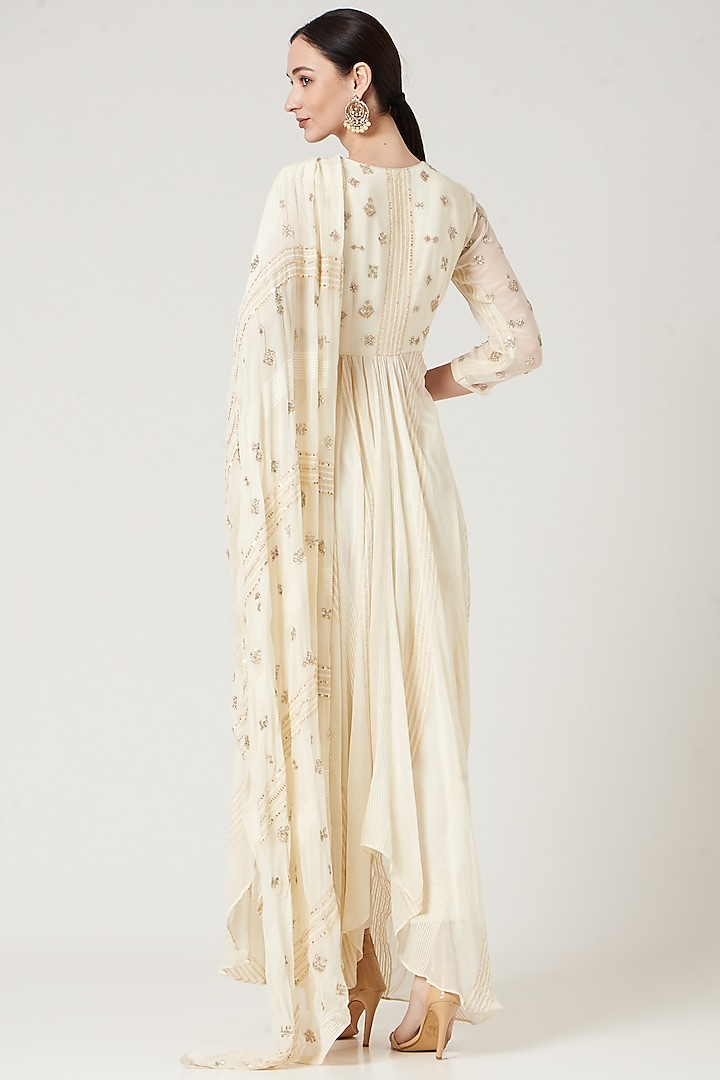 Beige Georgette Indo Western Kurta Set by Neha & Tarun at Pernia's Pop Up Shop