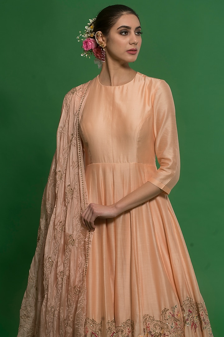 Peach Embroidered Engagement Gown With Dupatta by Neha & Tarun at Pernia's Pop Up Shop