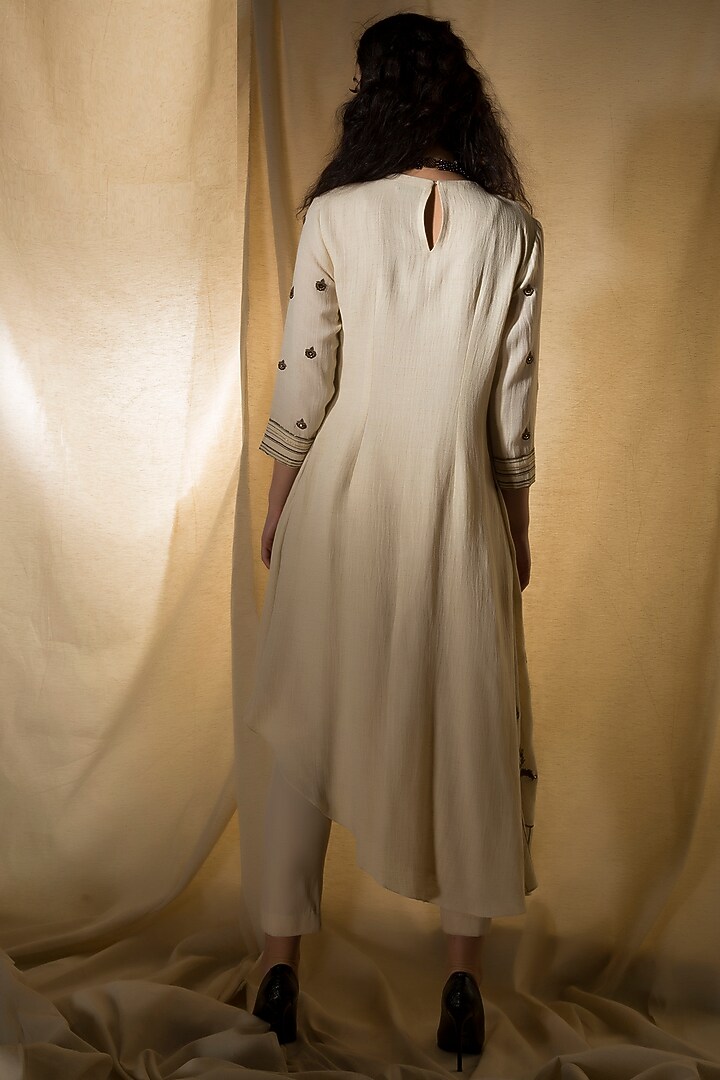 Ivory Rayon Flex Kurta Set by Neha & Tarun at Pernia's Pop Up Shop
