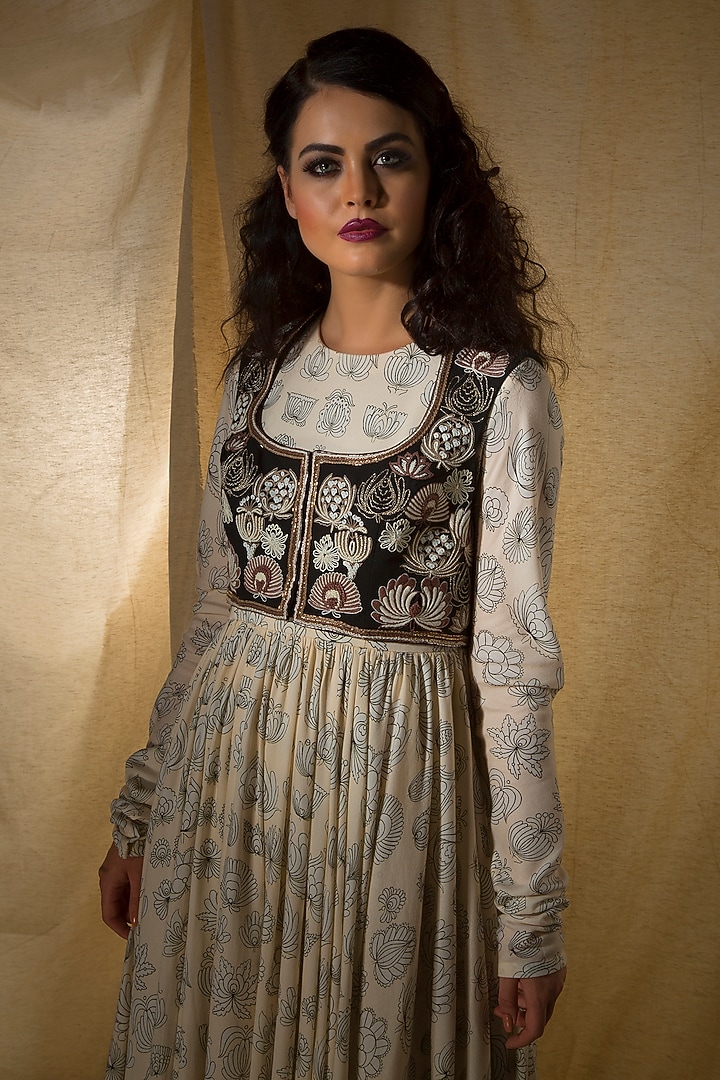 Ivory Printed Wedding Anarkali Set by Neha & Tarun at Pernia's Pop Up Shop