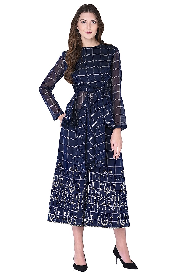 Navy Blue Embroidered Pant Set by Neha & Tarun at Pernia's Pop Up Shop