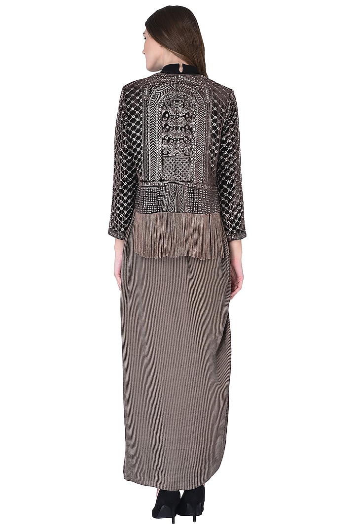 Grey Embroidered Jacket Set by Neha & Tarun at Pernia's Pop Up Shop