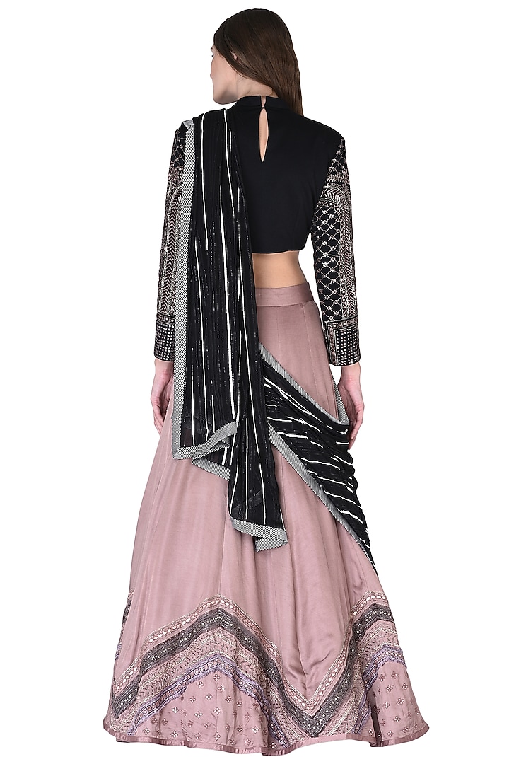 Onion Pink Embroidered Wedding Lehenga Set by Neha & Tarun at Pernia's Pop Up Shop