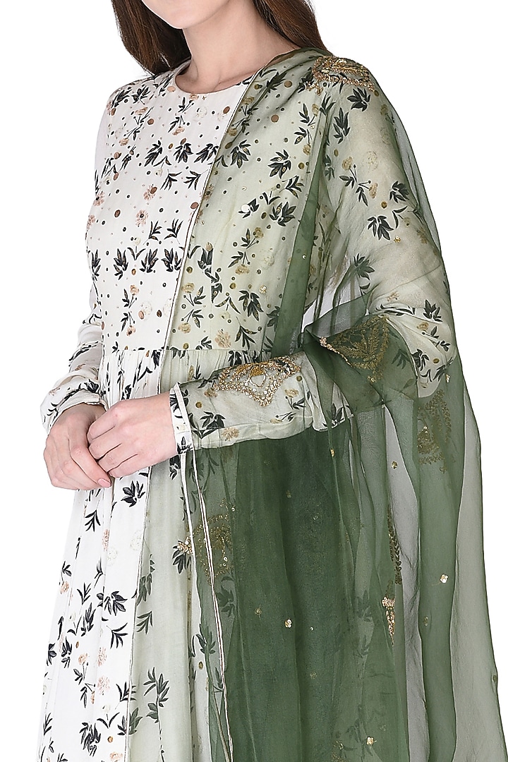 White Printed Wedding Anarkali Set by Neha & Tarun at Pernia's Pop Up Shop