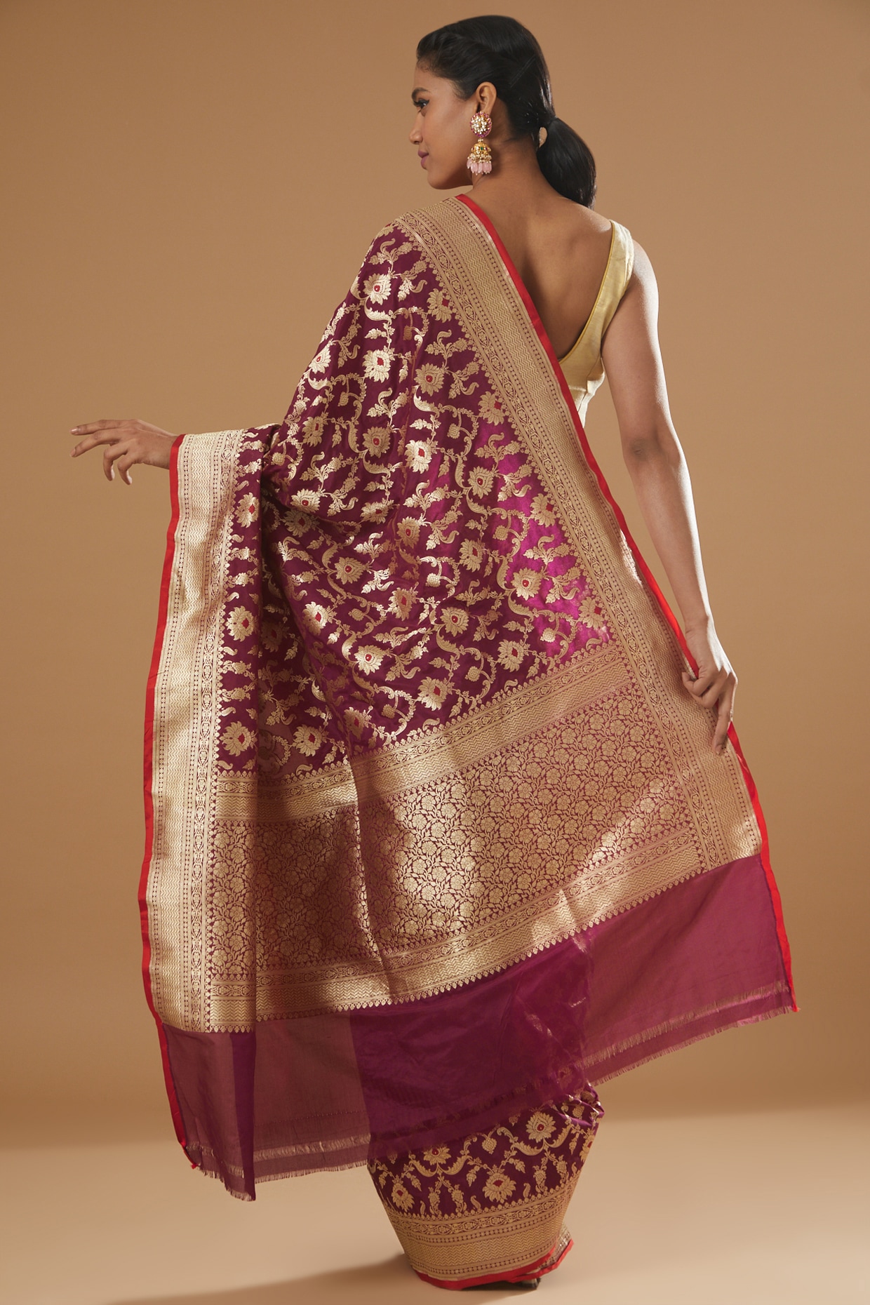 Maroon Colored Zari Silk Blend Banarasi Saree- Stylumin – stylumin